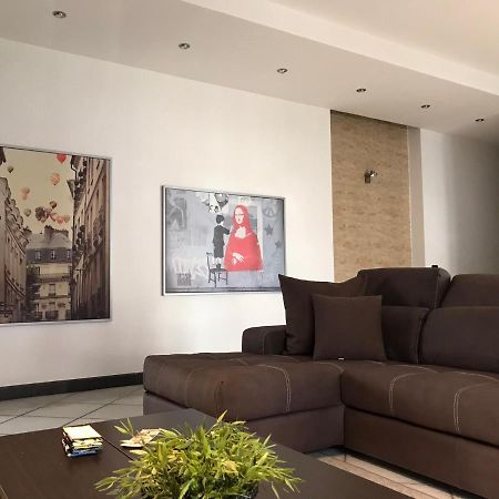 Sky And Green Luxury Apartament بوسكوريليه المظهر الخارجي الصورة