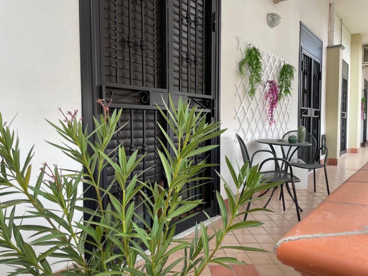 Sky And Green Luxury Apartament بوسكوريليه المظهر الخارجي الصورة