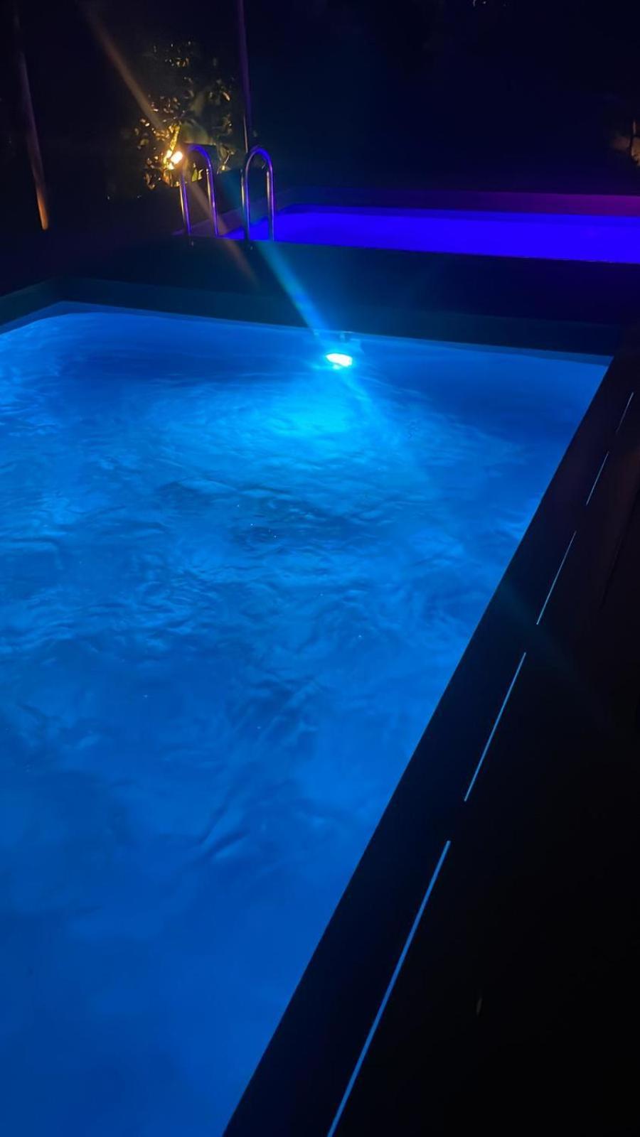 Sky And Green Luxury Apartament بوسكوريليه المظهر الخارجي الصورة